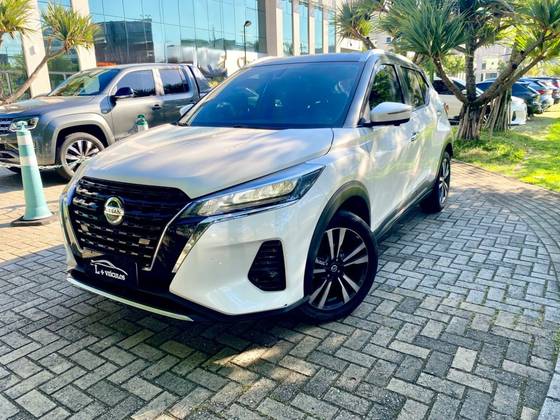NISSAN KICKS 1.6 16V FLEXSTART EXCLUSIVE XTRONIC NISSAN KICKS 1.6 16V FLEXSTART EXCLUSIVE XTRONIC